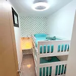 Encantador Con Terraza, Cristianos Apartment