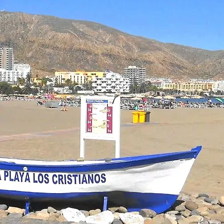 Encantador Con Terraza, Cristianos