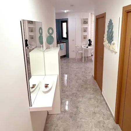 Encantador Con Terraza, Cristianos Apartment